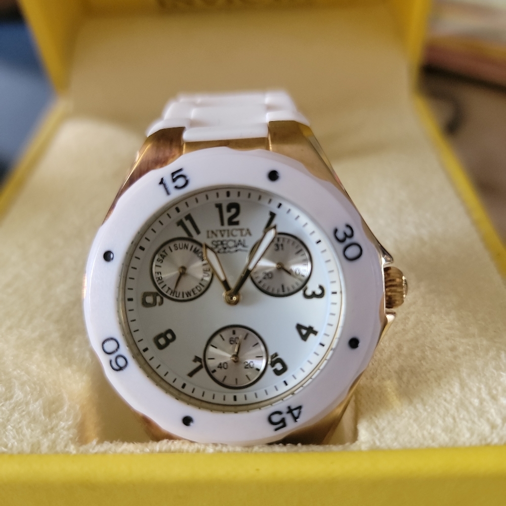 Invicta Womens Watch White with Gold tone.